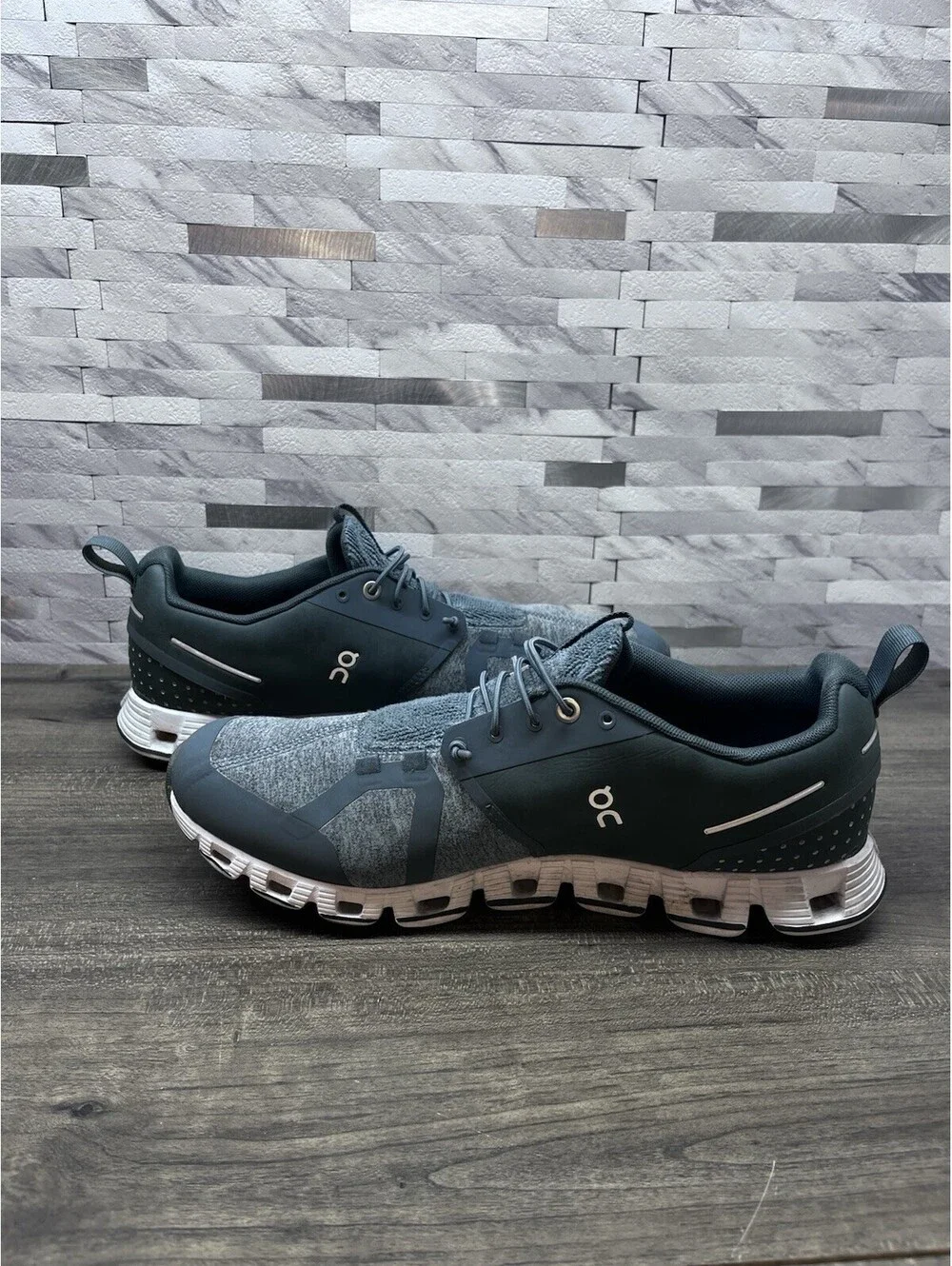 On Cloud Terry Olive Men’s Size 9 Running Shoes Sneakers Athletic 18.99484